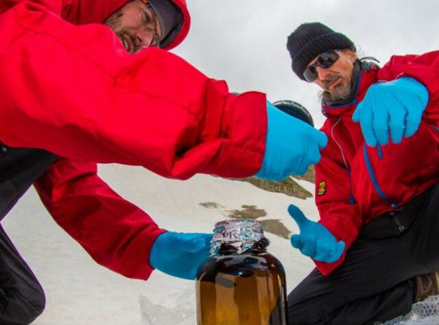 Greenpeace scientists
