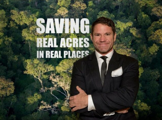 Steve Backshall.